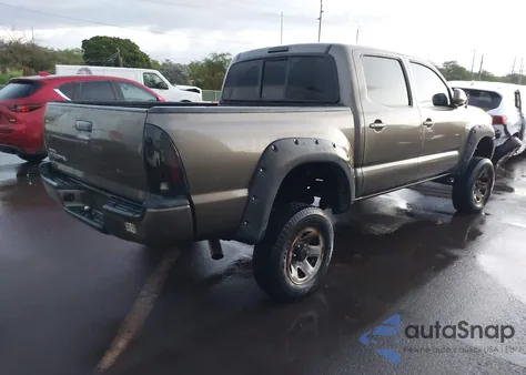 2011 Toyota Tacoma Prerunner V6 из США, поврежденный, VIN 3TMJU4GN8BM110084